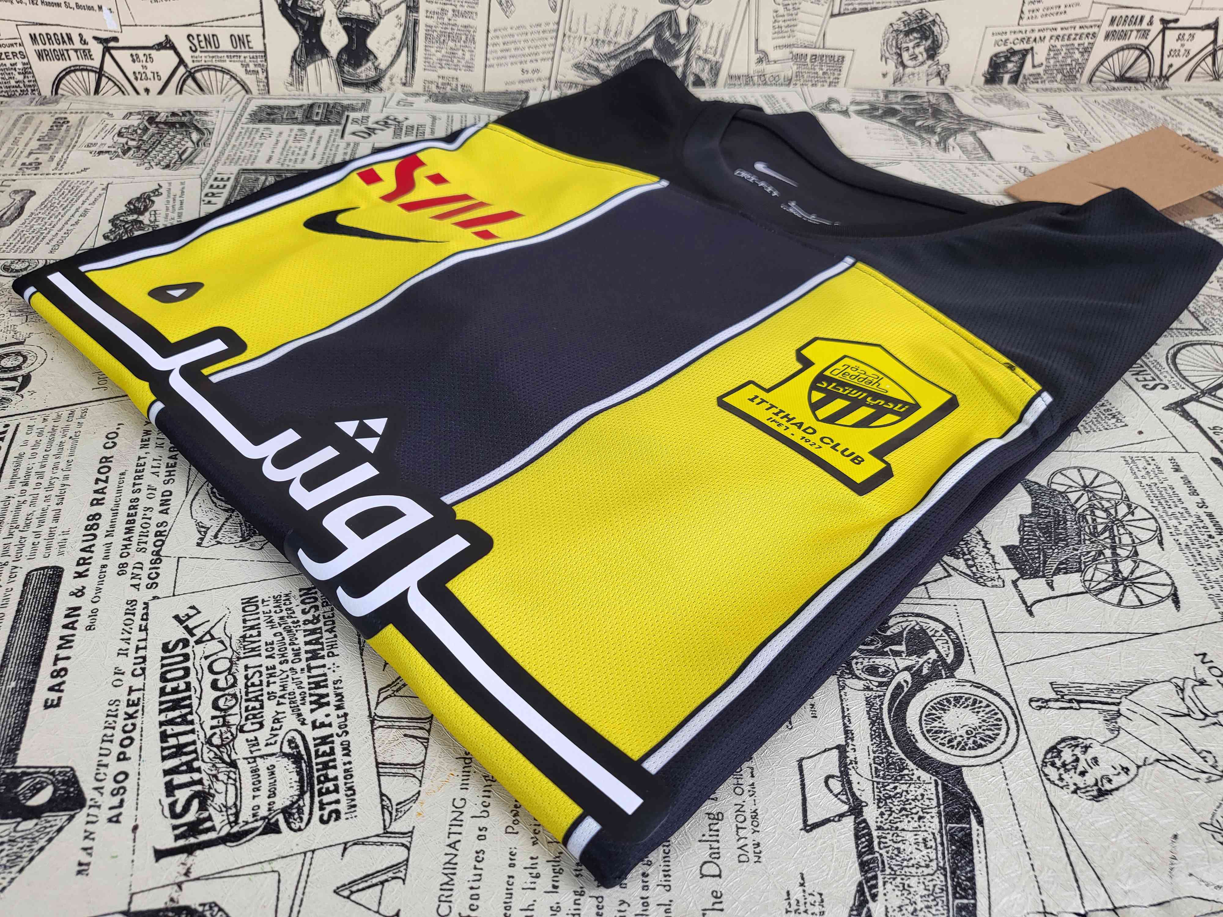camisa al ittihad benzema 